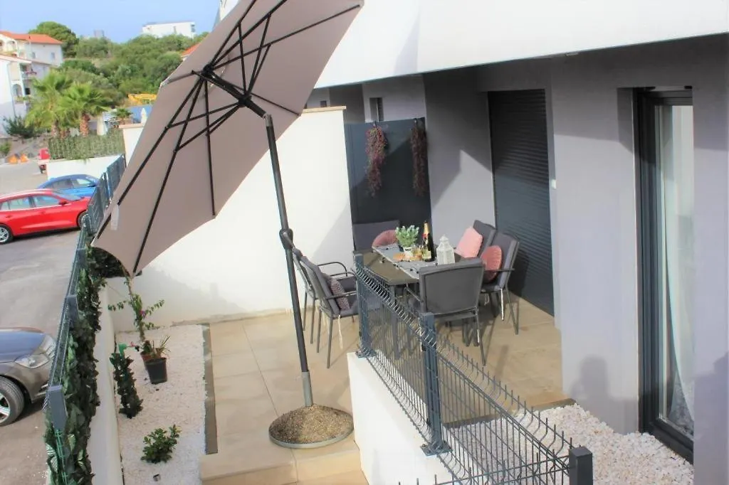 Holiday Apartment In Okrug Gornji With Terrace, Air Conditioning, Wifi, Washing Machine 5070-1 Trogir 0*,