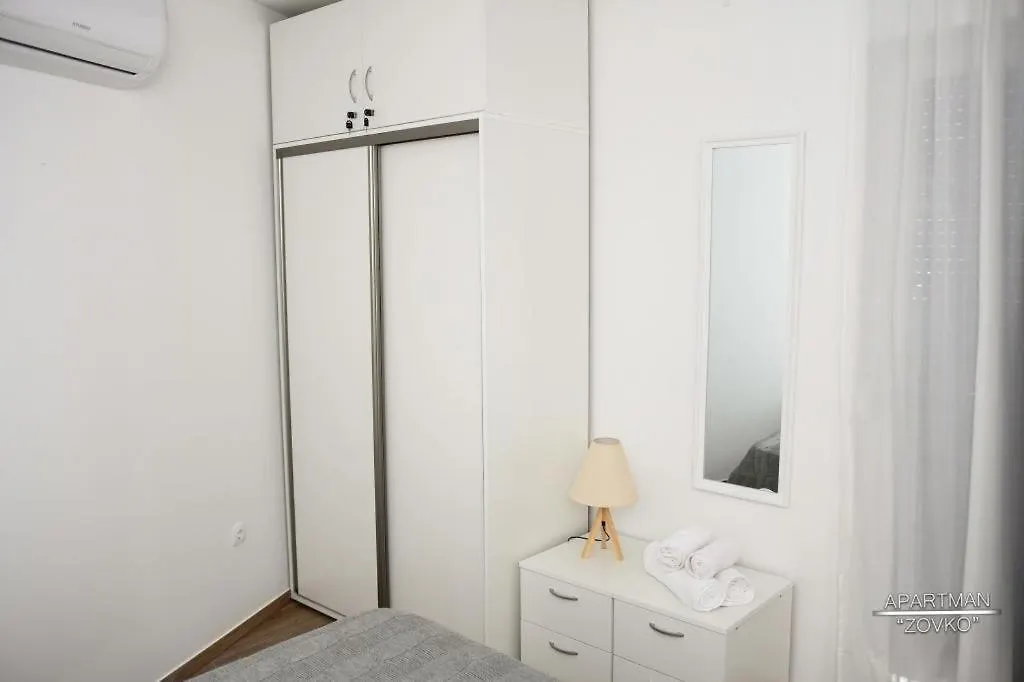 Holiday Apartment In Okrug Gornji With Terrace, Air Conditioning, Wifi, Washing Machine 5070-1 Trogir